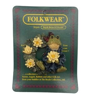 Boyds Bears Friends Folkwear Pin Frog in a Lily Pad Green Wreath Flowers Vintage